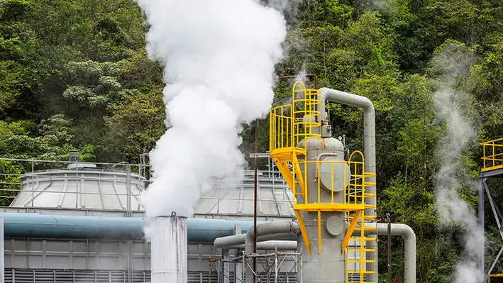 Taiwan_geothermal_conference_steam_project