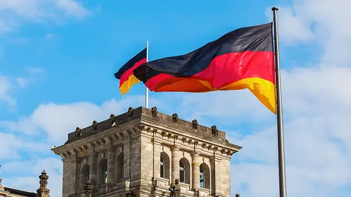 Berlin_German_flag_geothermal