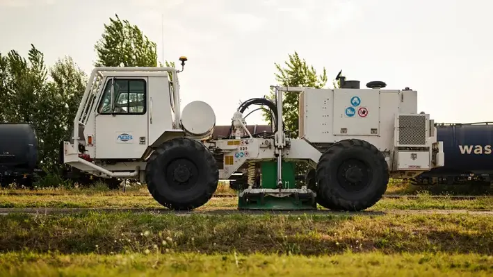 A machine to measure seismic activity