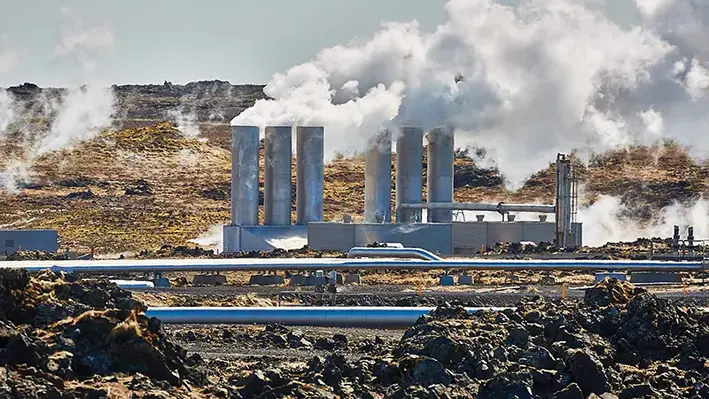 Geothermal_power_plant
