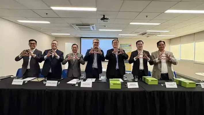 Waltermark's_team_with_First_Gen